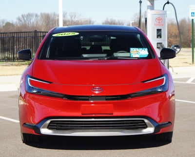 2025 Toyota Prius Plug-In Hybrid Base