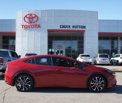 2025 Toyota Prius Plug-In Hybrid Base