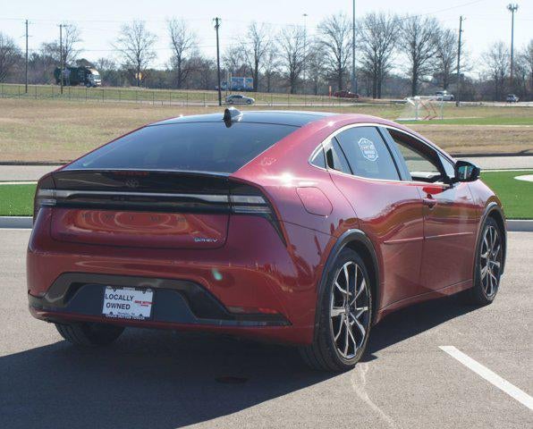 2025 Toyota Prius Plug-In Hybrid Base