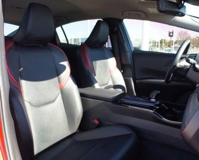 2025 Toyota Prius Plug-In Hybrid Base