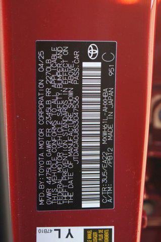 2025 Toyota Prius Plug-In Hybrid Base