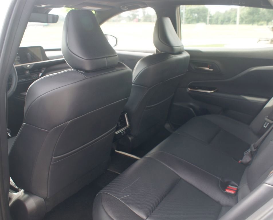 2025 Toyota Crown Platinum