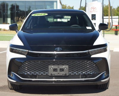 2025 Toyota Crown Platinum