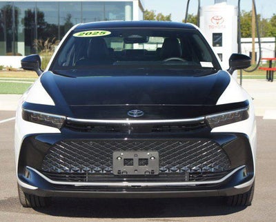 2025 Toyota Crown Platinum