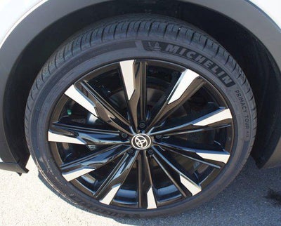 2025 Toyota Crown Platinum