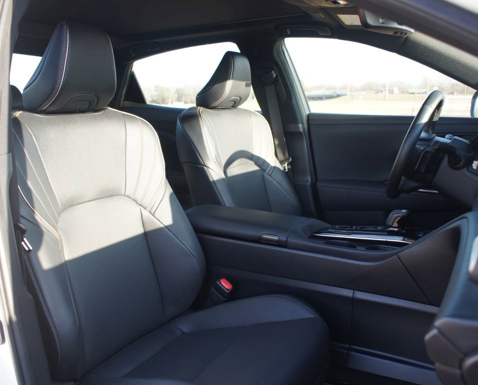 2024 Toyota Crown Platinum