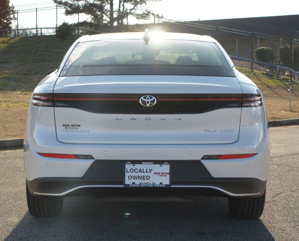 2024 Toyota Crown Platinum