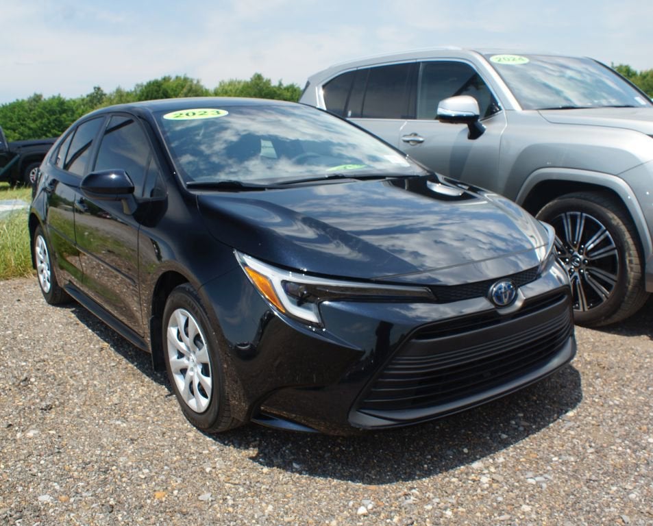 2023 Toyota Corolla LE Hybrid CVT's photo