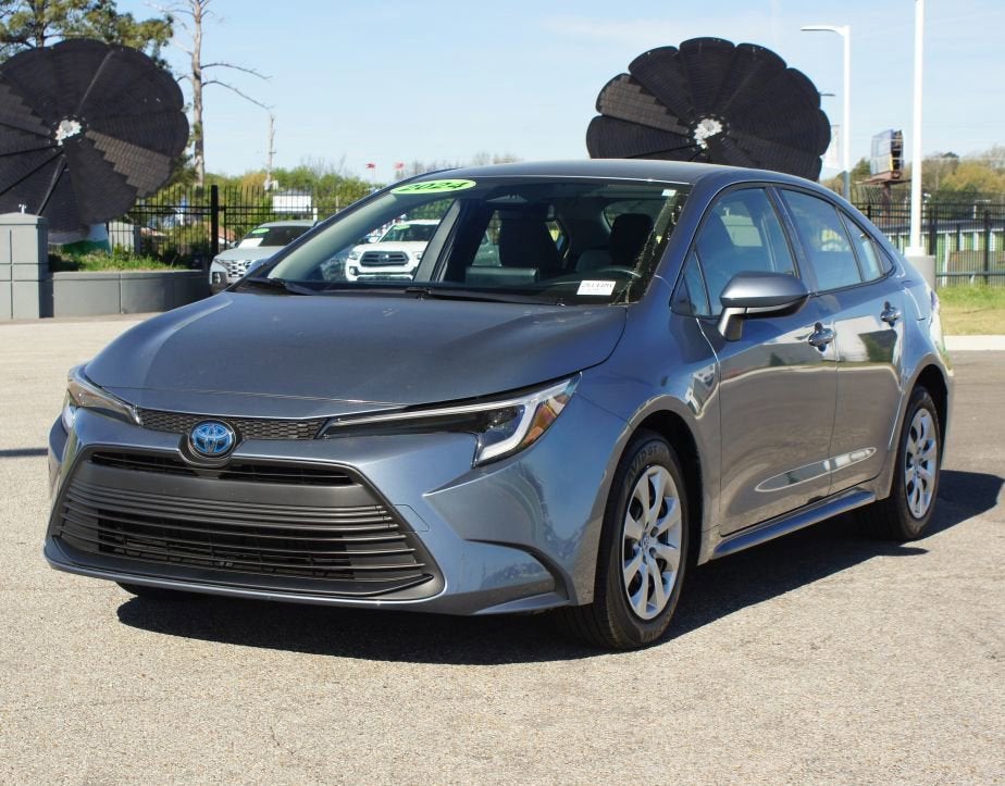 2024 Toyota Corolla Hybrid LE