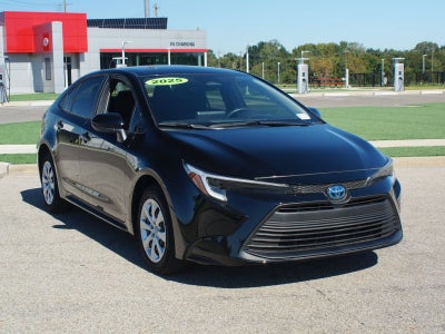 2025 Toyota Corolla Hybrid LE