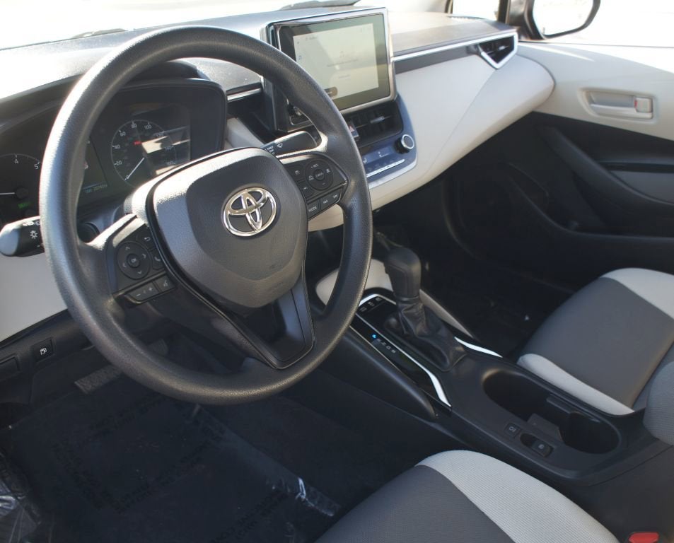 2025 Toyota Corolla Hybrid LE