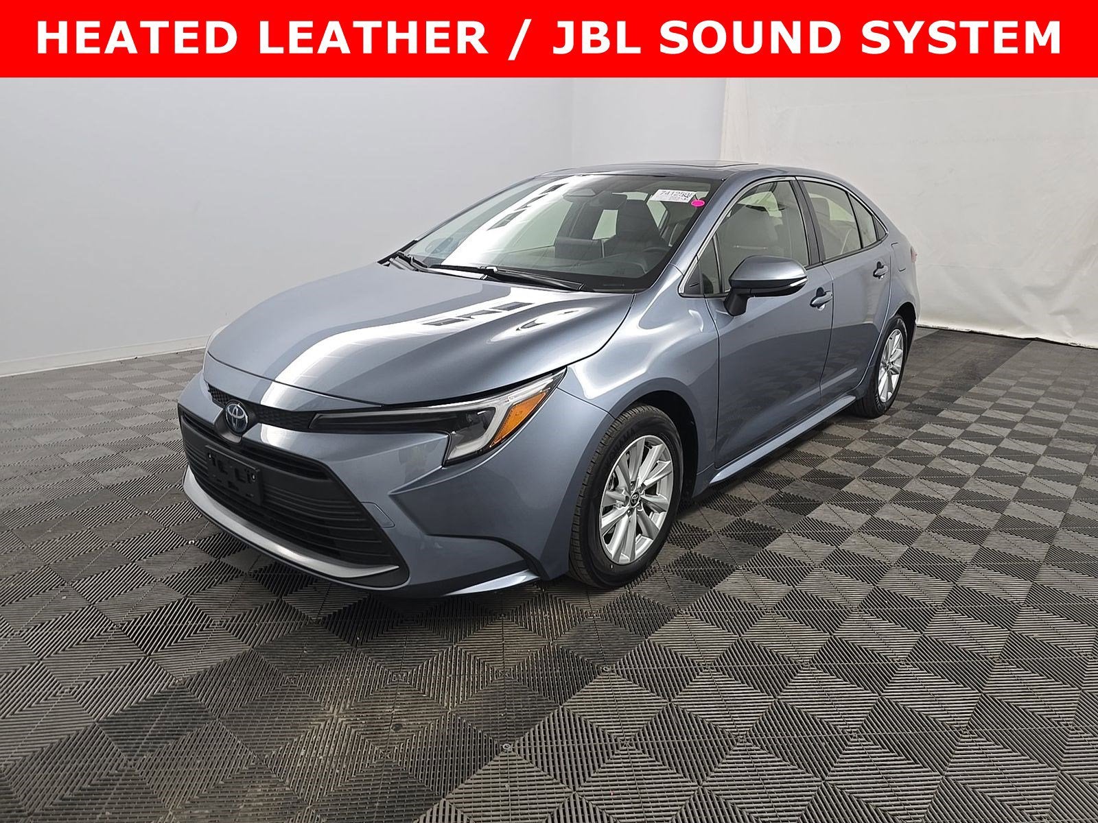 2025 Toyota Corolla Hybrid XLE