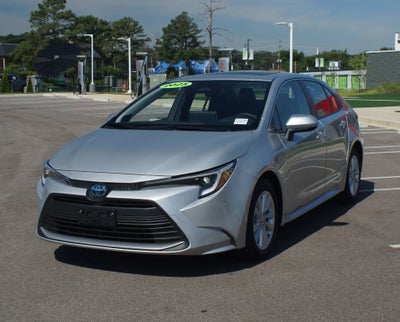 2025 Toyota Corolla Hybrid XLE