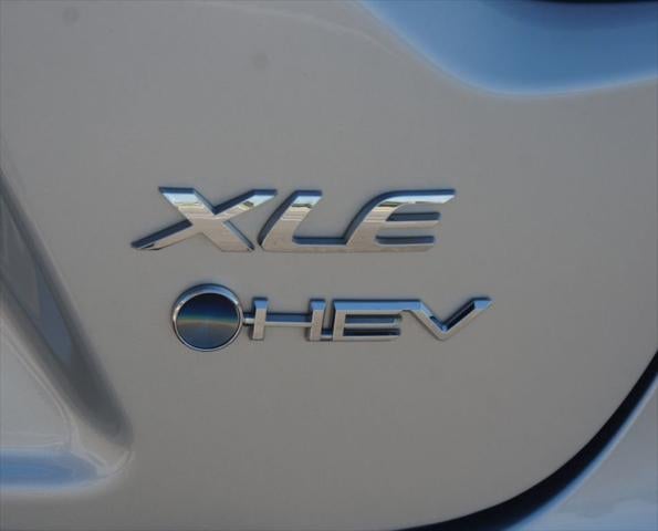 2025 Toyota Corolla Hybrid XLE