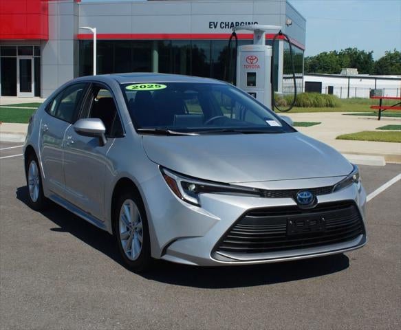 2025 Toyota Corolla Hybrid XLE