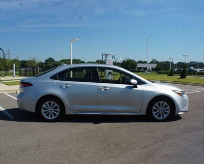 2025 Toyota Corolla Hybrid XLE