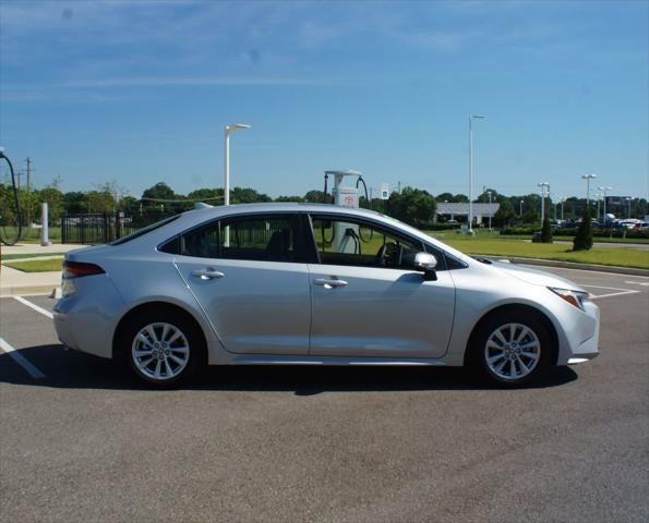 2025 Toyota Corolla Hybrid XLE