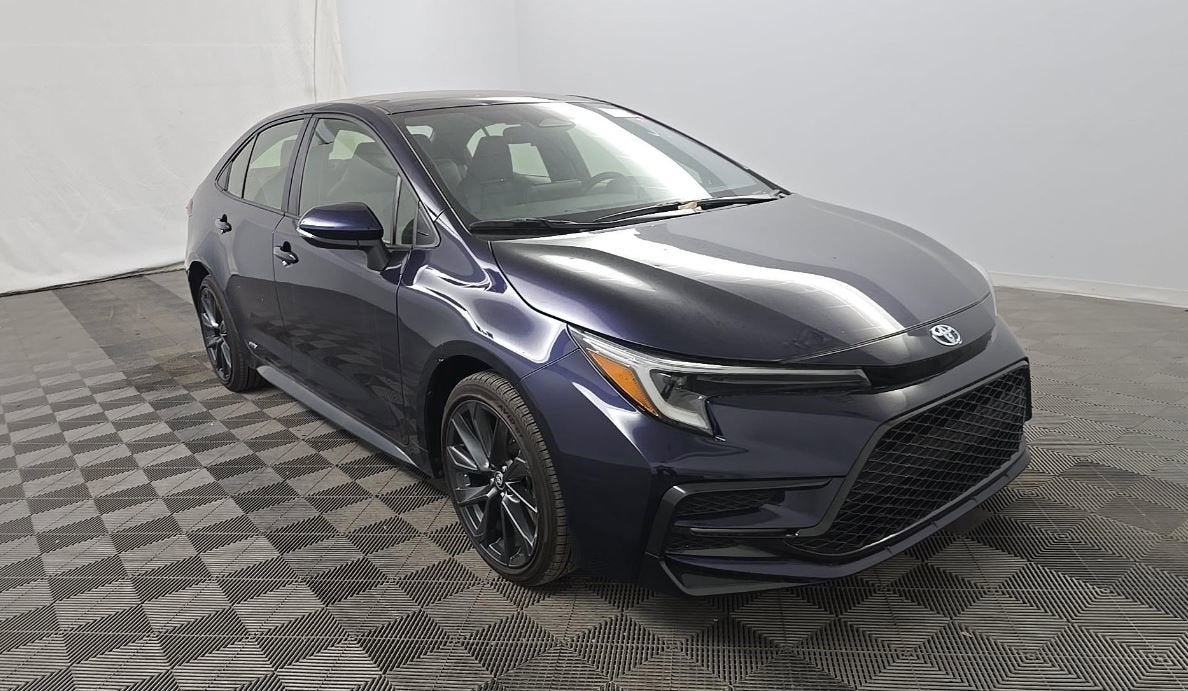 2024 Toyota Corolla Hybrid SE
