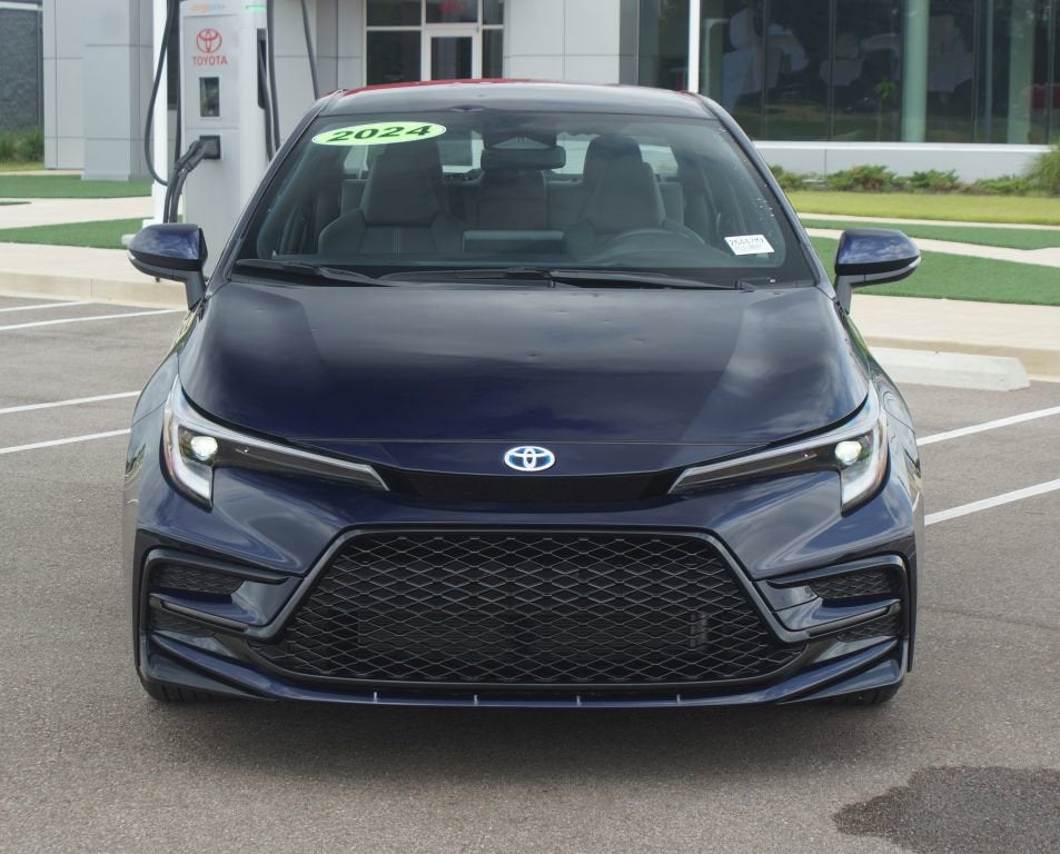 2024 Toyota Corolla Hybrid SE