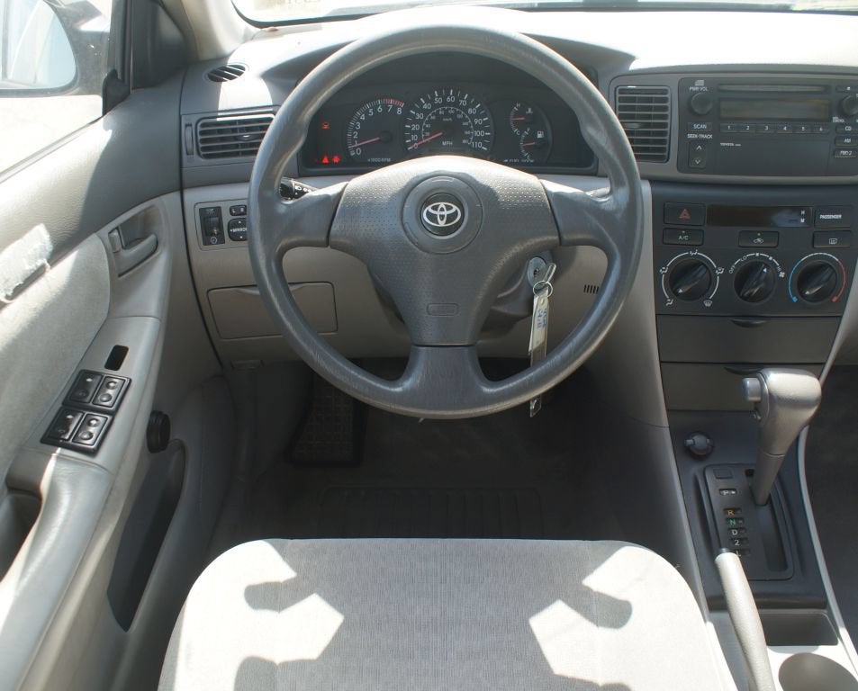 2003 Toyota Corolla Base