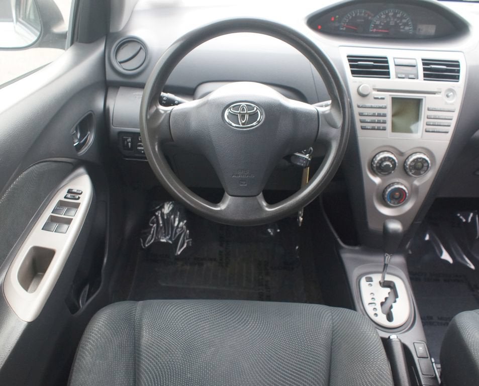 2010 Toyota Yaris Base