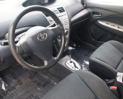 2010 Toyota Yaris Base