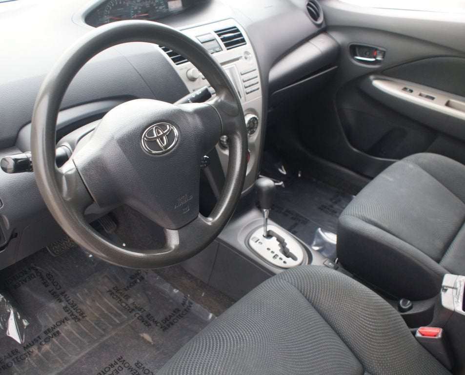 2010 Toyota Yaris Base