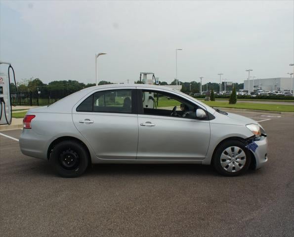 2010 Toyota Yaris Base