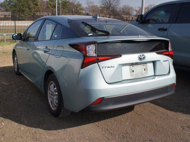 2019 Toyota Prius LE