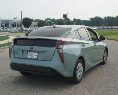 2016 Toyota Prius Two