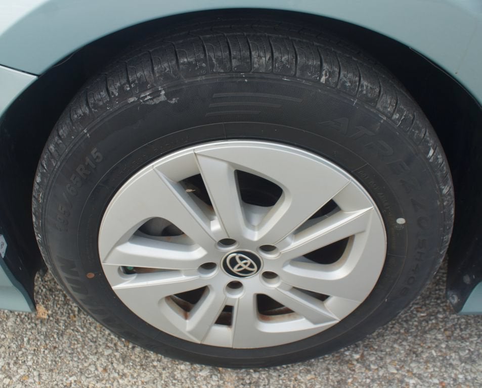 2016 Toyota Prius Two