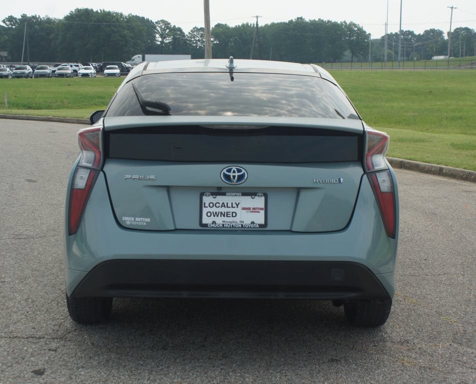 2016 Toyota Prius Two