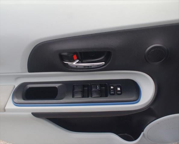 2012 Toyota Prius c Three