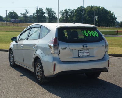 2015 Toyota Prius v Three