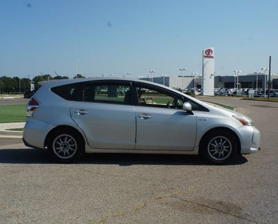 2015 Toyota Prius v Three