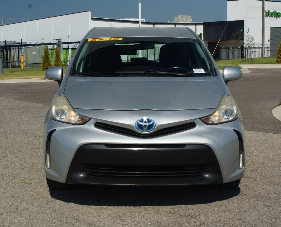 2015 Toyota Prius v Three