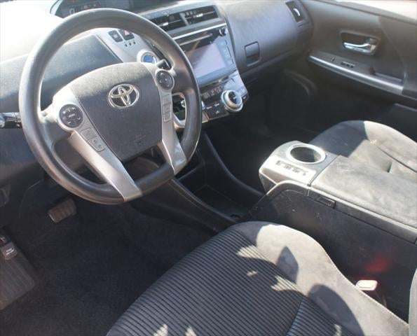 2015 Toyota Prius v Three
