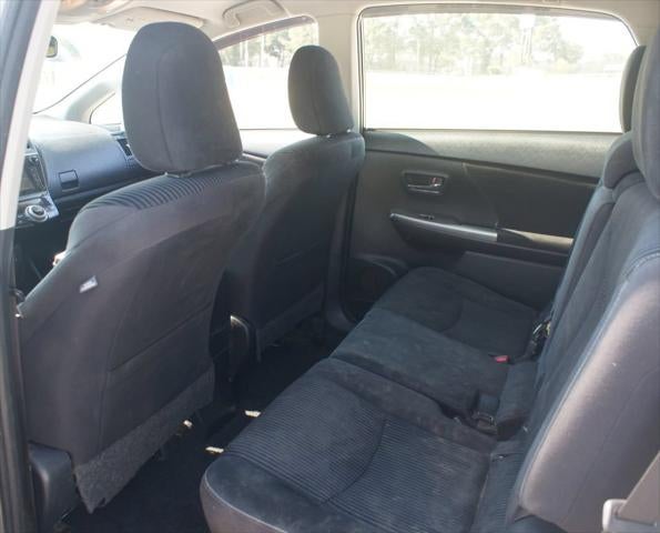 2015 Toyota Prius v Three