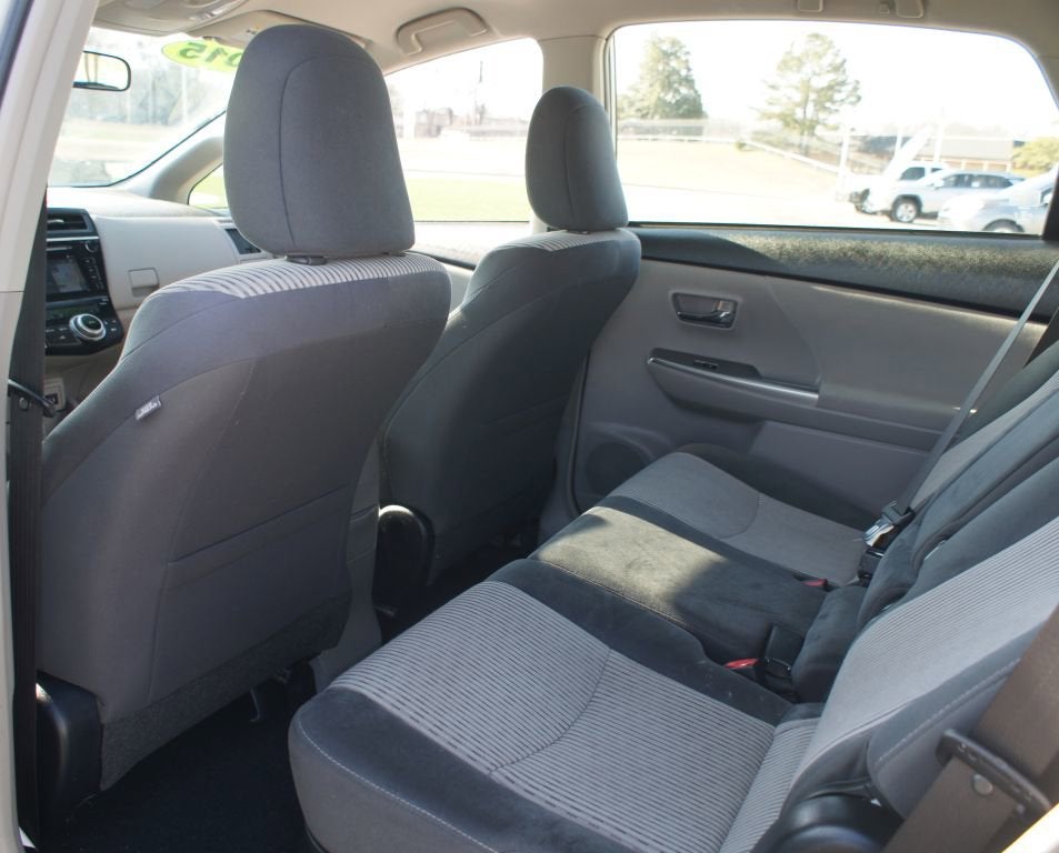 2015 Toyota Prius v Three