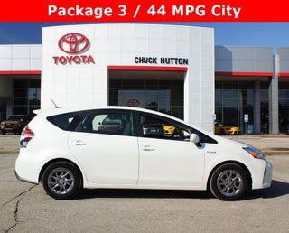 2015 Toyota Prius v Three