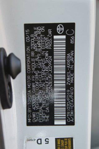 2015 Toyota Prius v Three