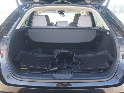 2023 Toyota Venza LE