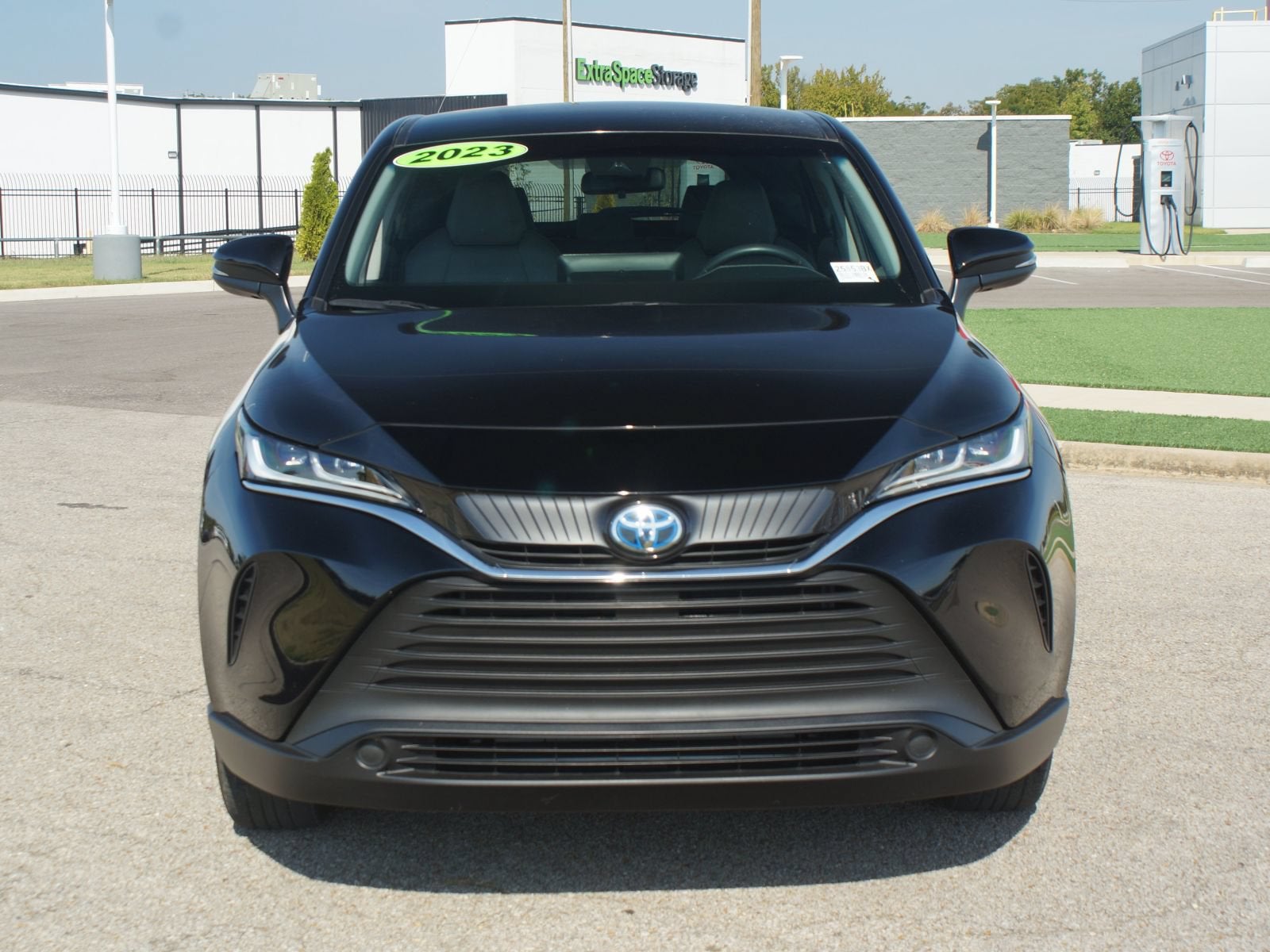 2023 Toyota Venza LE