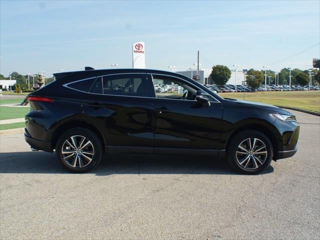 2023 Toyota Venza LE