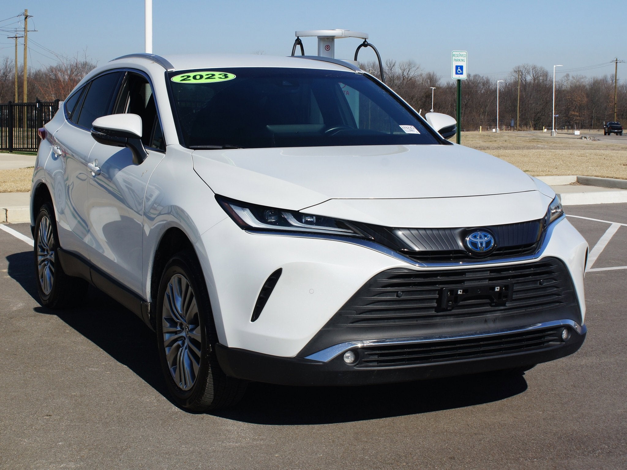 2023 Toyota Venza XLE