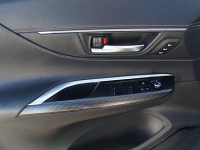 2023 Toyota Venza XLE