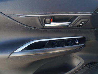 2023 Toyota Venza XLE