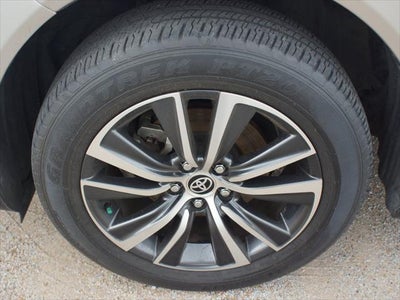 2022 Toyota Venza LE
