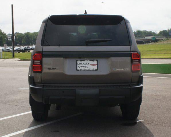 2025 Toyota Land Cruiser BASE