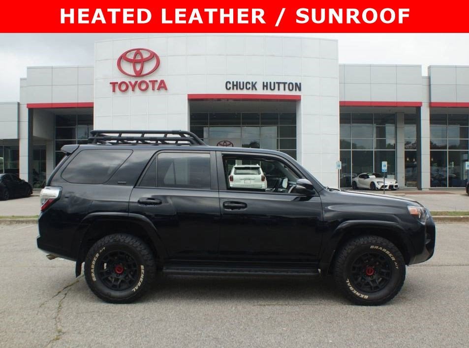 2022 Toyota 4Runner SR5 Premium 4WD V6's photo